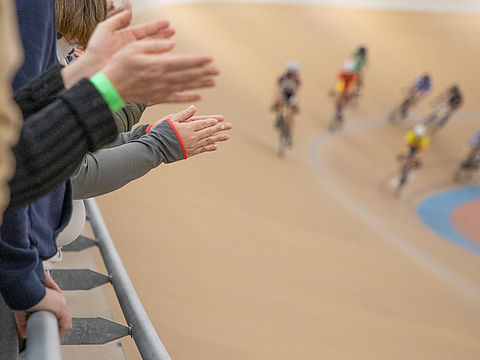 Exposition Viens faire un tour e date-Vienne Vélodrome Raymond Poulidor